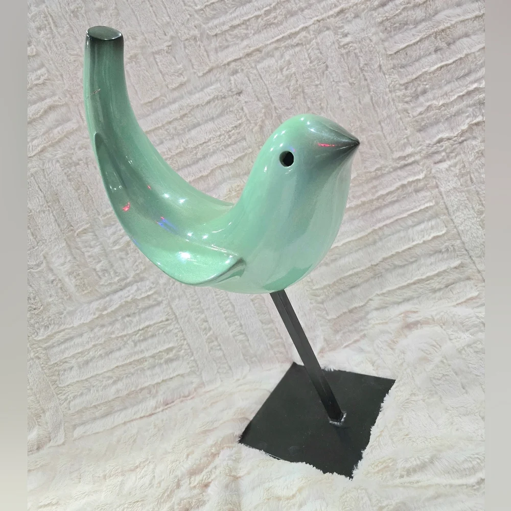 The Unbranded Brand elegant teal