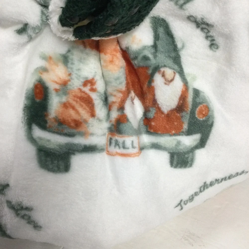 Crest Mills plush throw