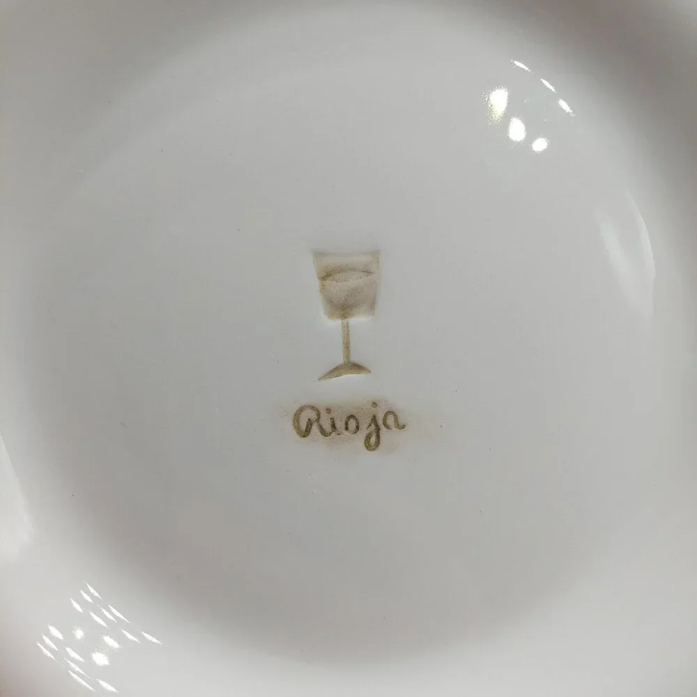 4 Williams Sonoma Appetizer Plates Embossed Wine Series 6.25
