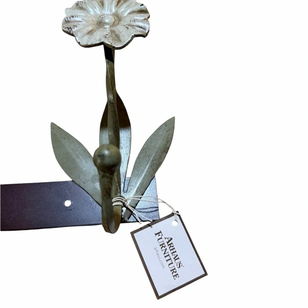 N/A arhaus furniture