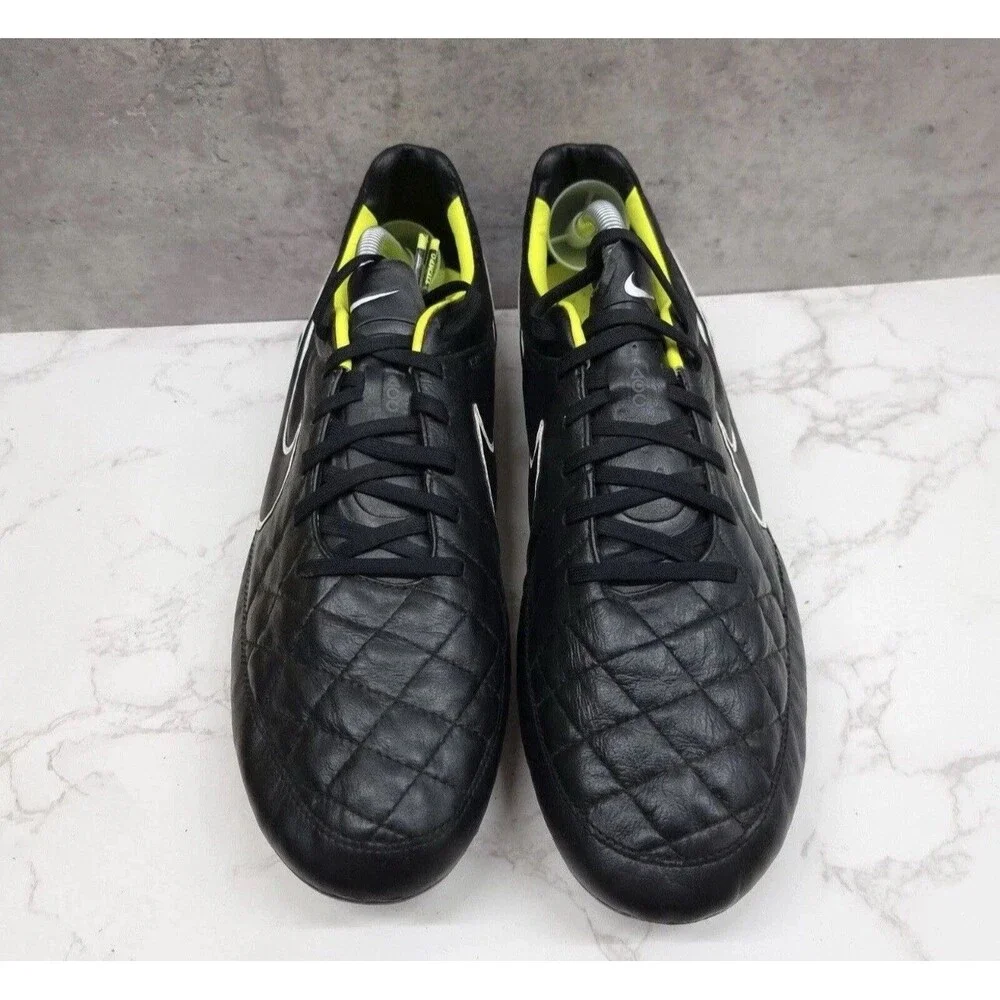 Nike mens size