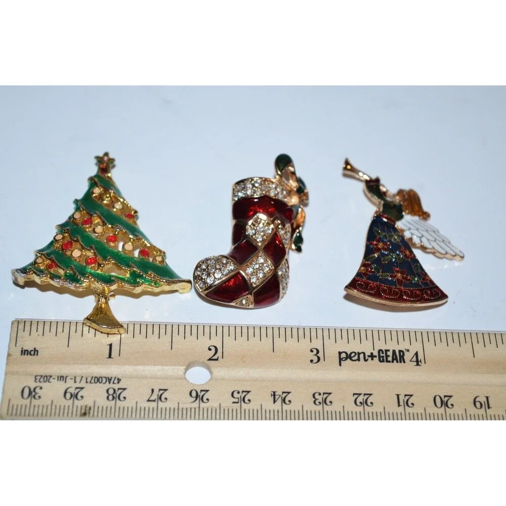Stauer two items
