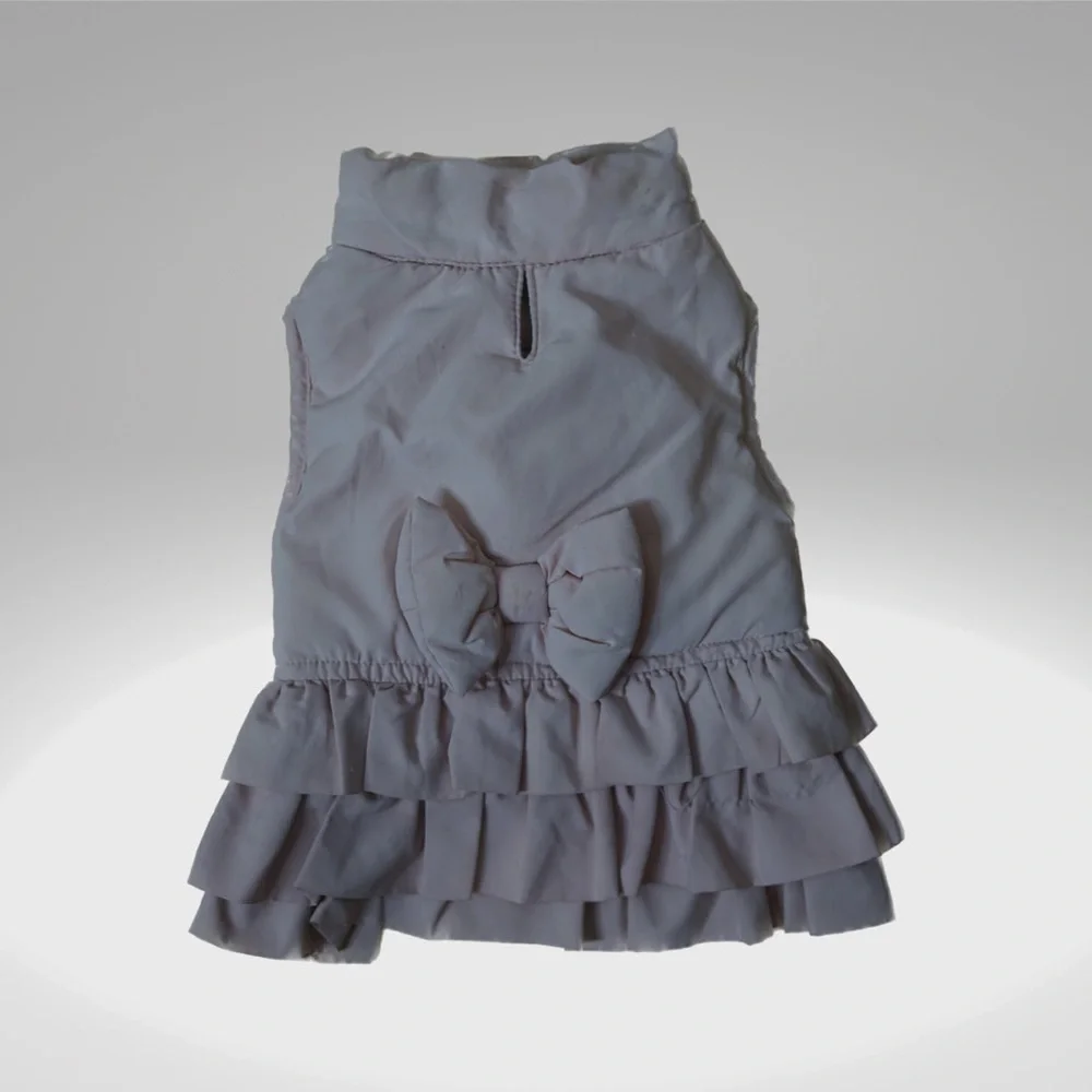 N/A pink ruffled