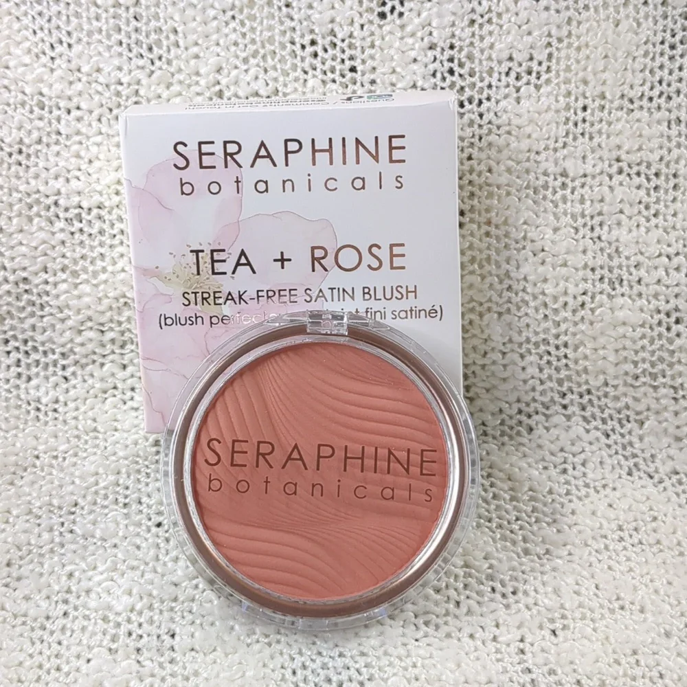 Seraphine Botanicals Tea + Rose Blush in Fresh Apricot, 10g/0.35oz