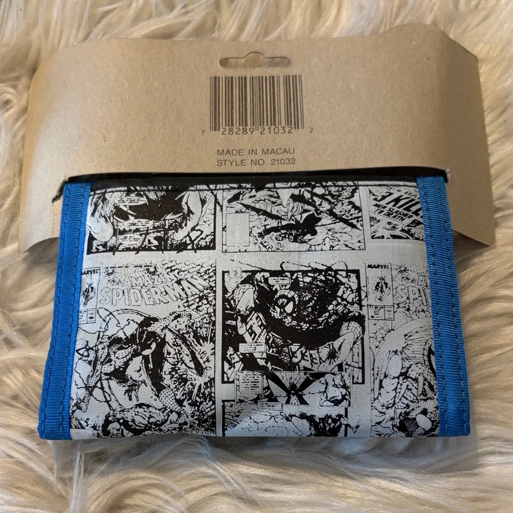 Marvel durable trifold