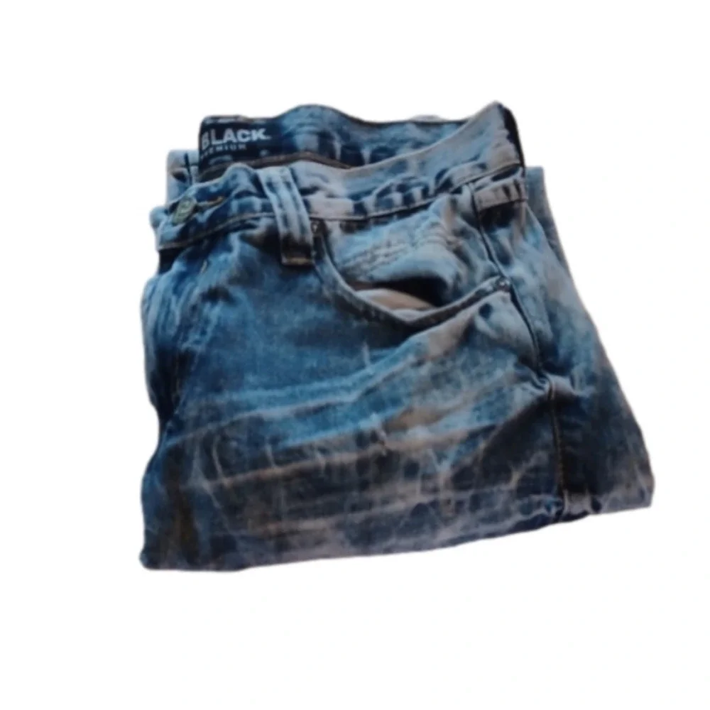 Black fantastic jeans