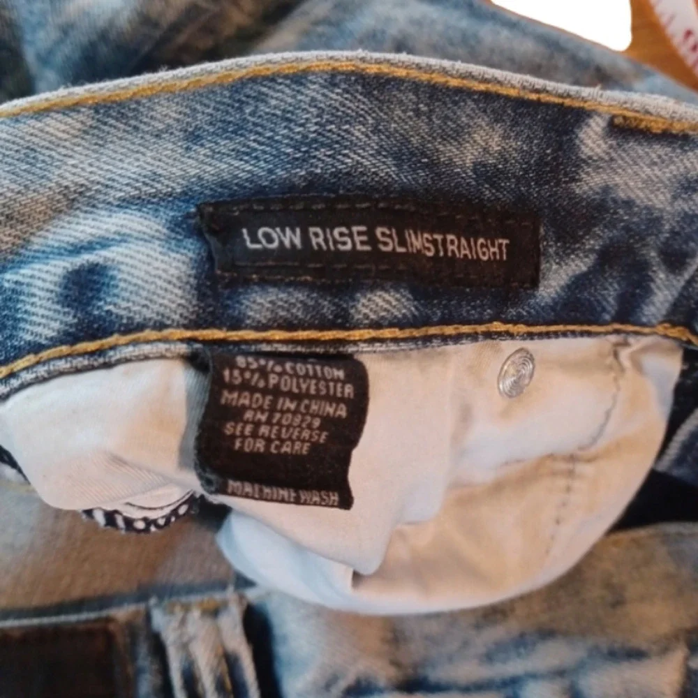 Black fantastic jeans