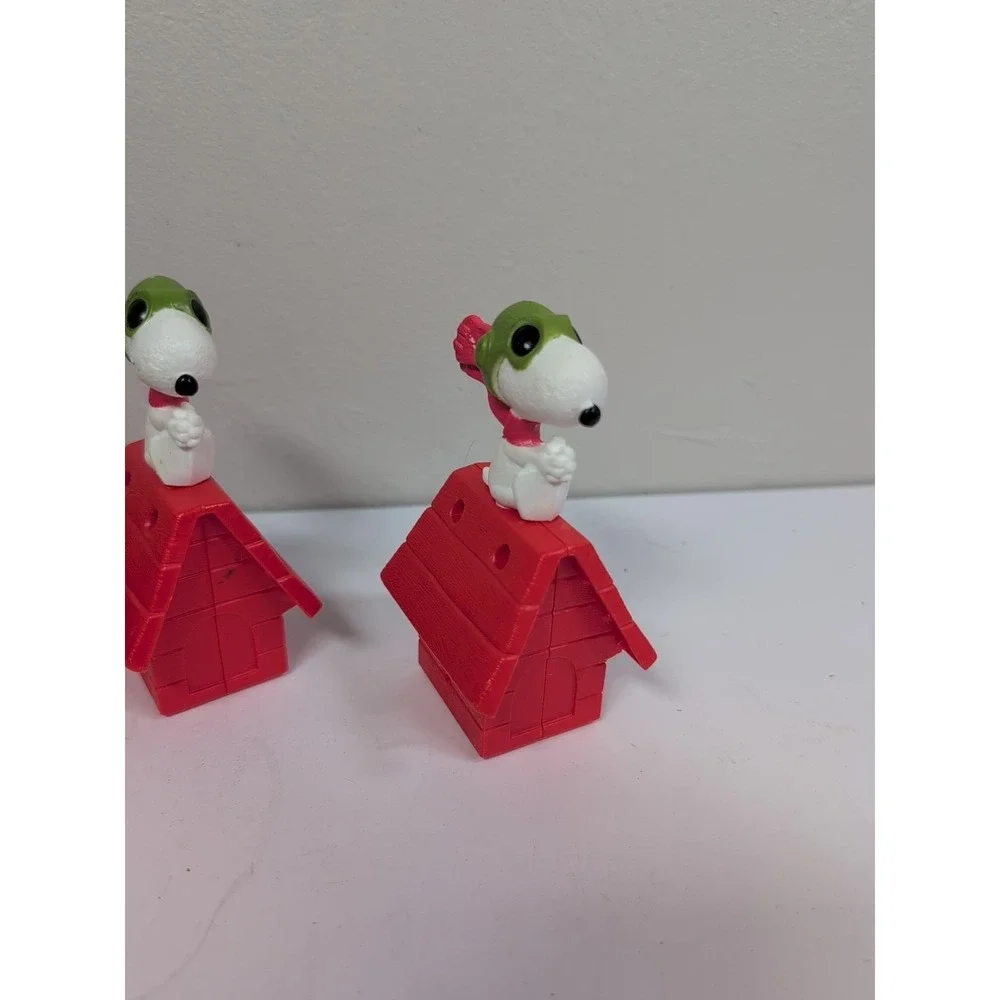 McDonalds snoopy roof
