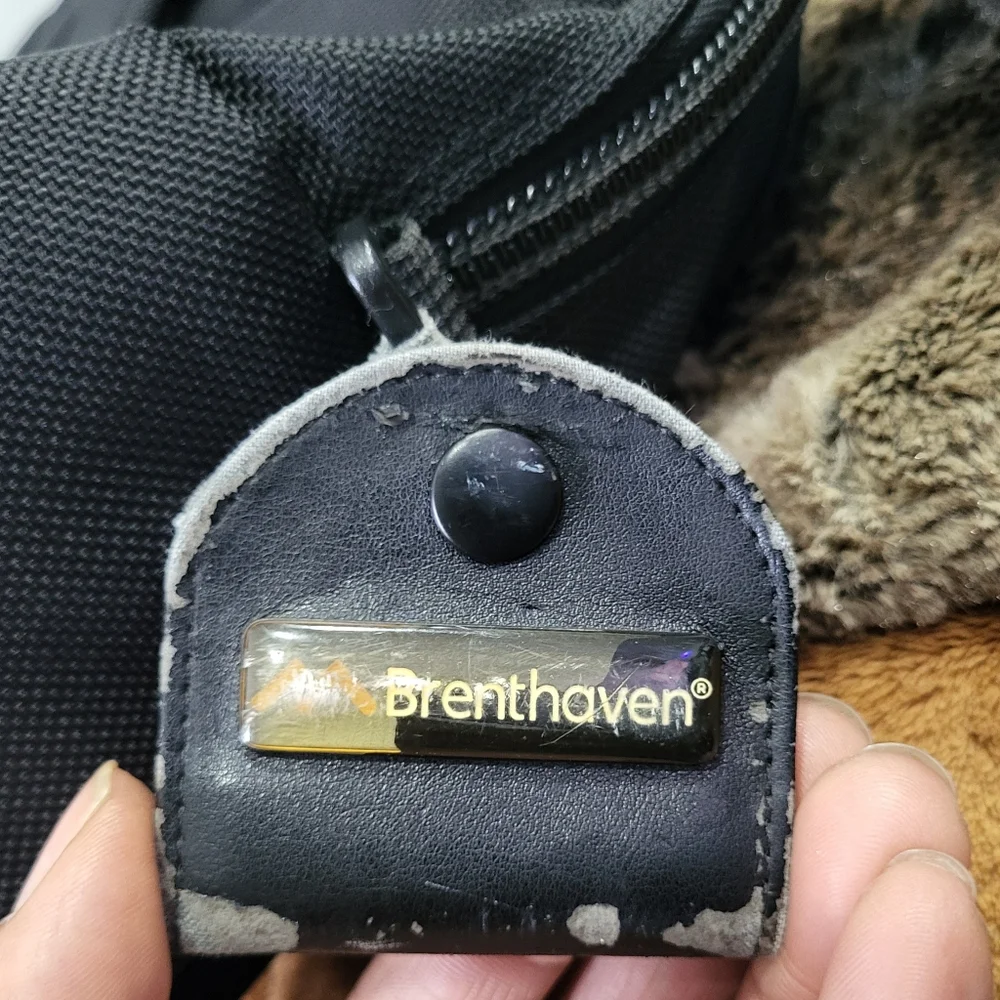 Brenthaven used business