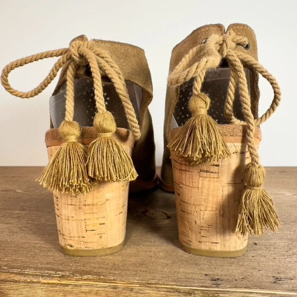 Toms elba perforated