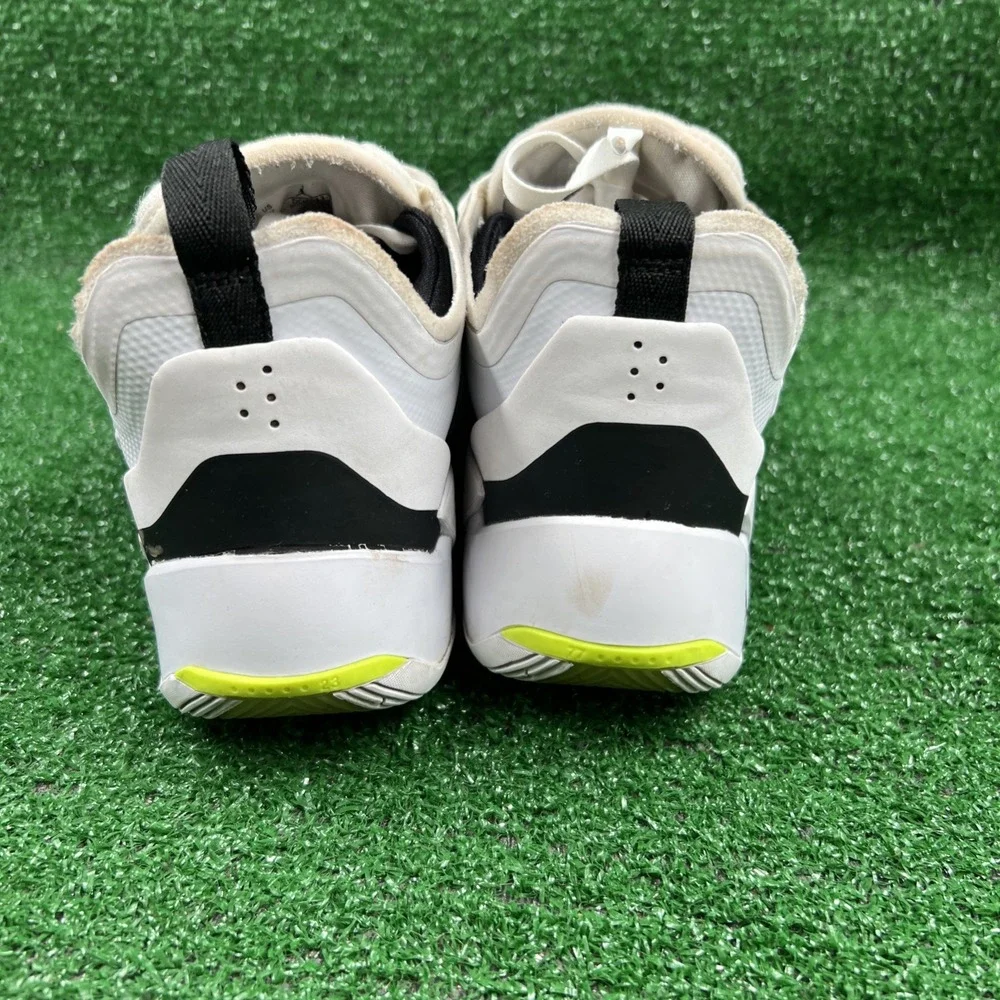 Nike Boys Air Jordan Luka 1 DQ6513-107 White Basketball Shoes Sneakers Size 6Y‎