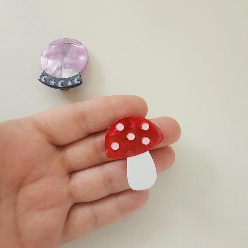 NEW Bundle Magic Crystal Ball Mushroom Hair Clips