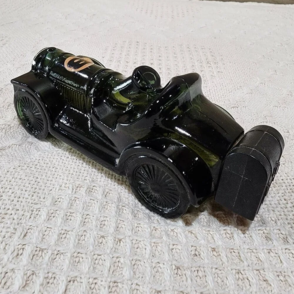 Vintage Avon ROADSTER Green Collectors Car No Label Full Glass Green Bottle
