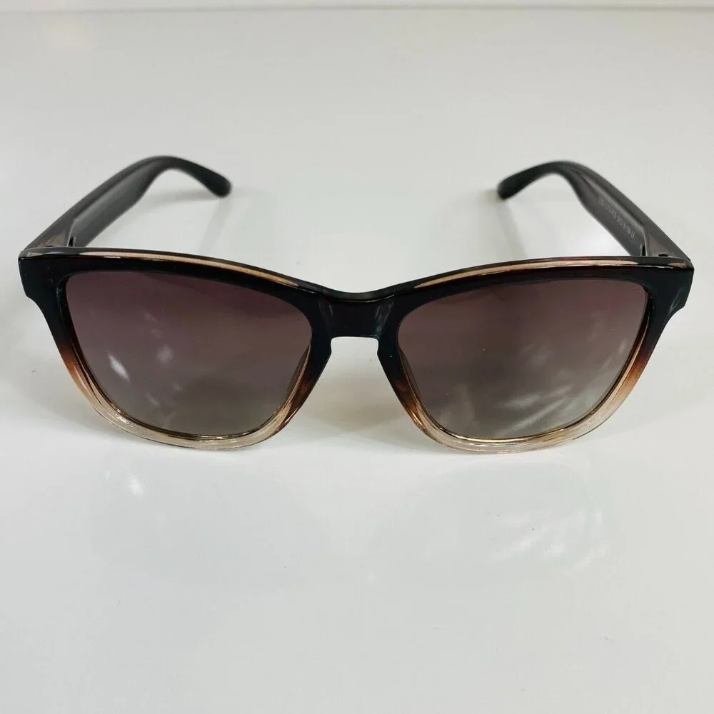 gradient tinted
