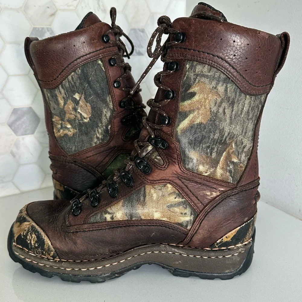 Irish Setter insulated leather