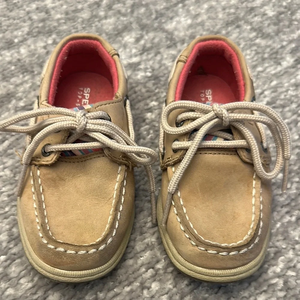 Sperry some wear