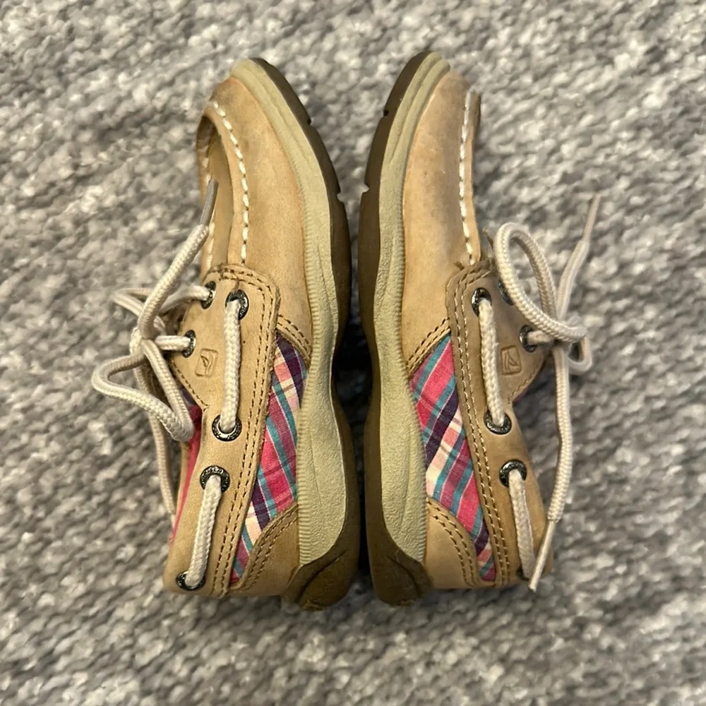 Sperry some wear