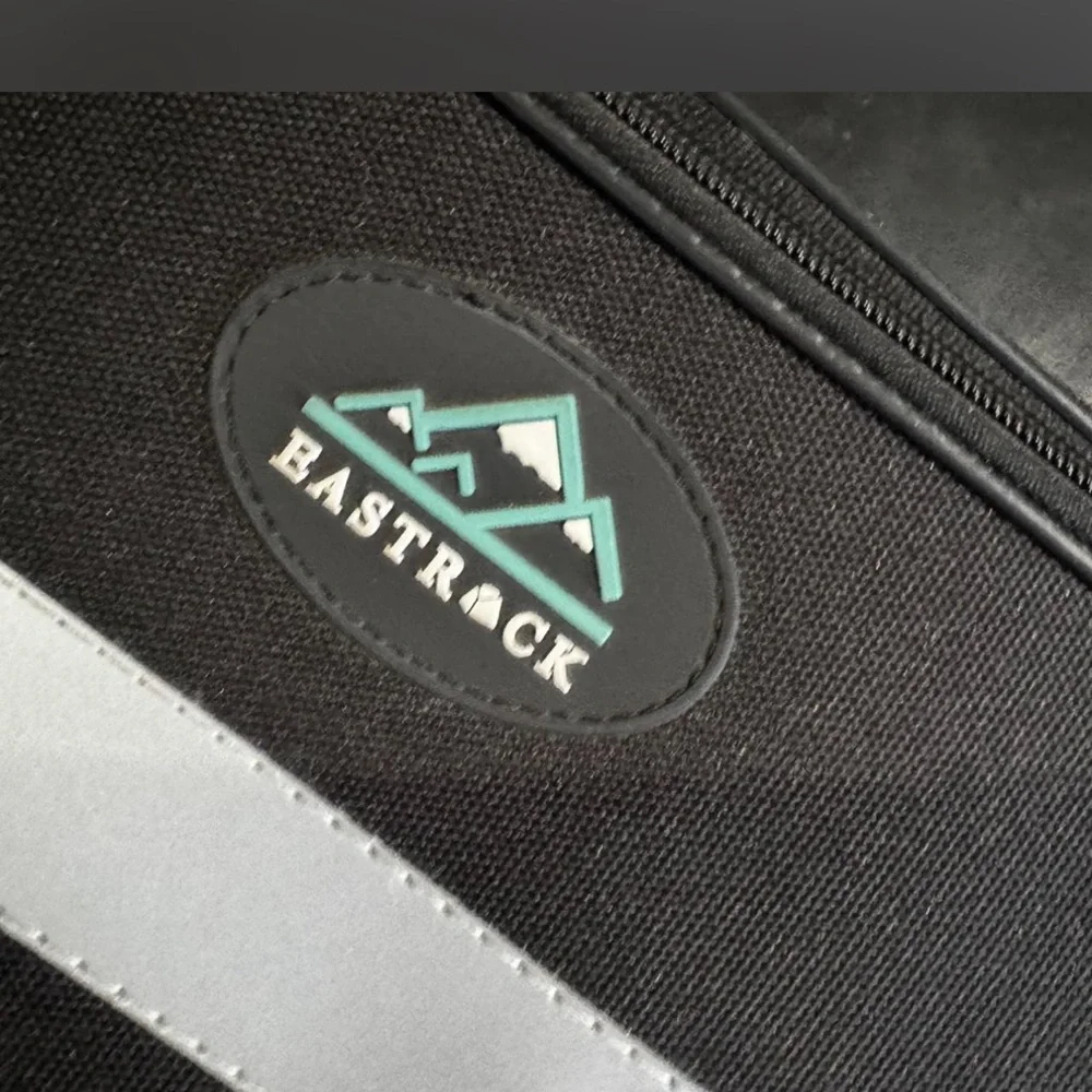 eastrck visibility case design