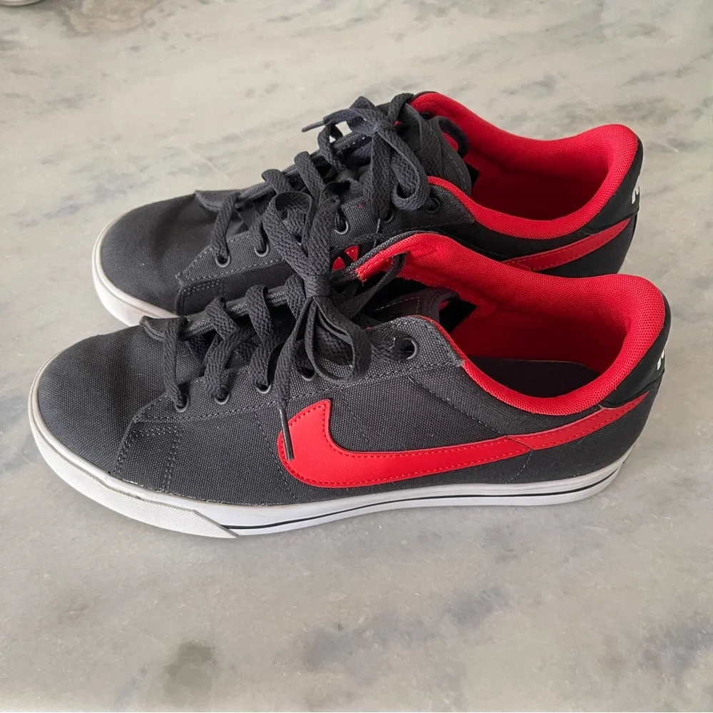 Nike black red