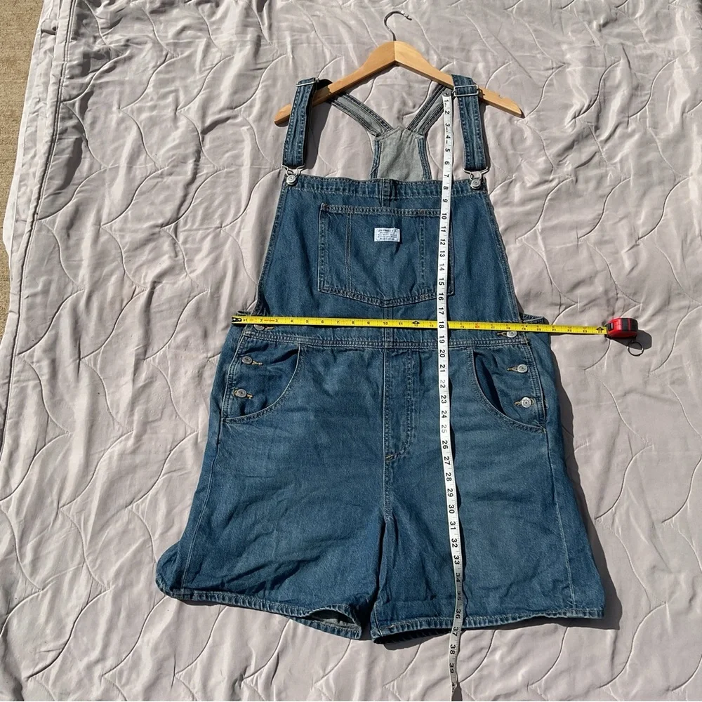 Levis classic blue