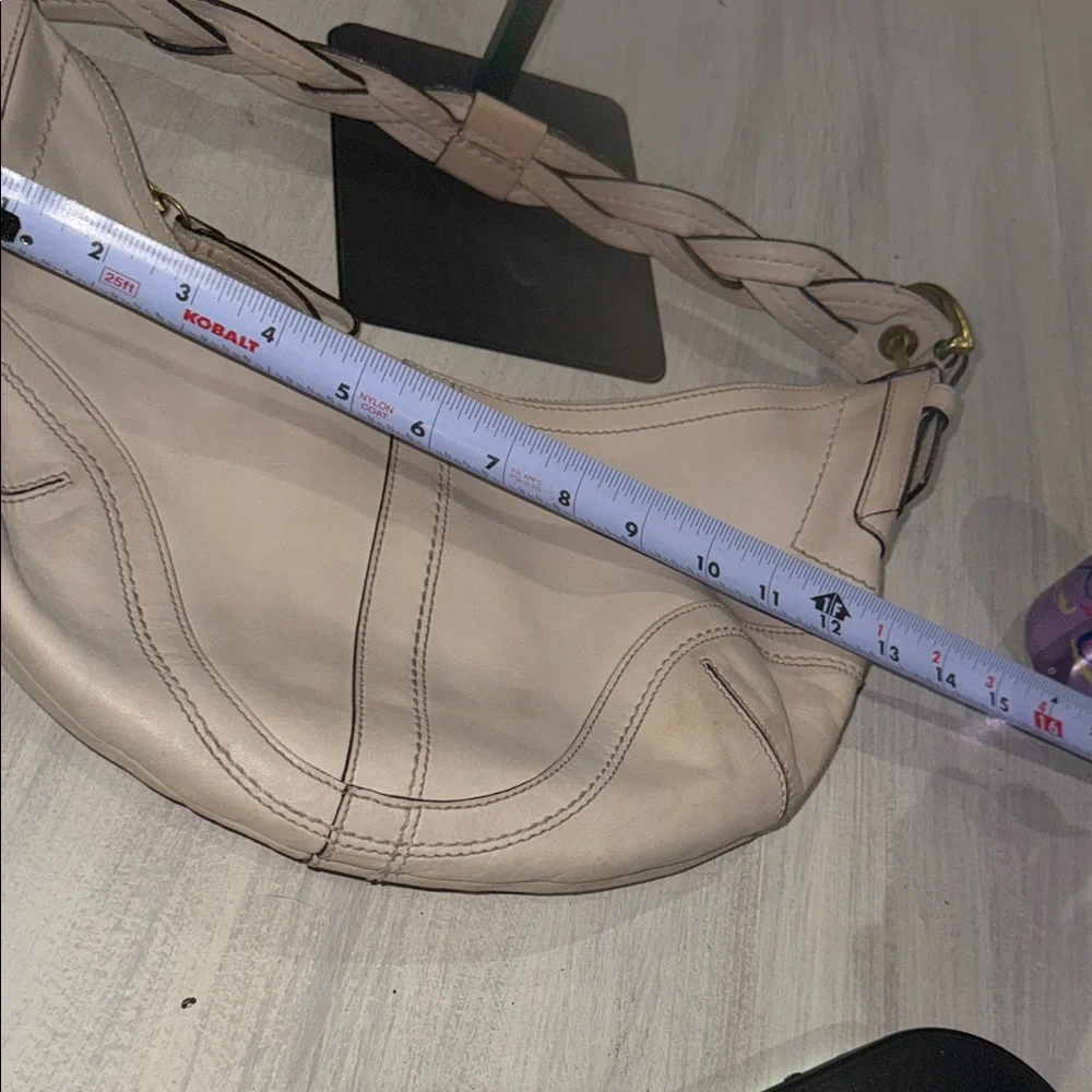 Coach chic hobo