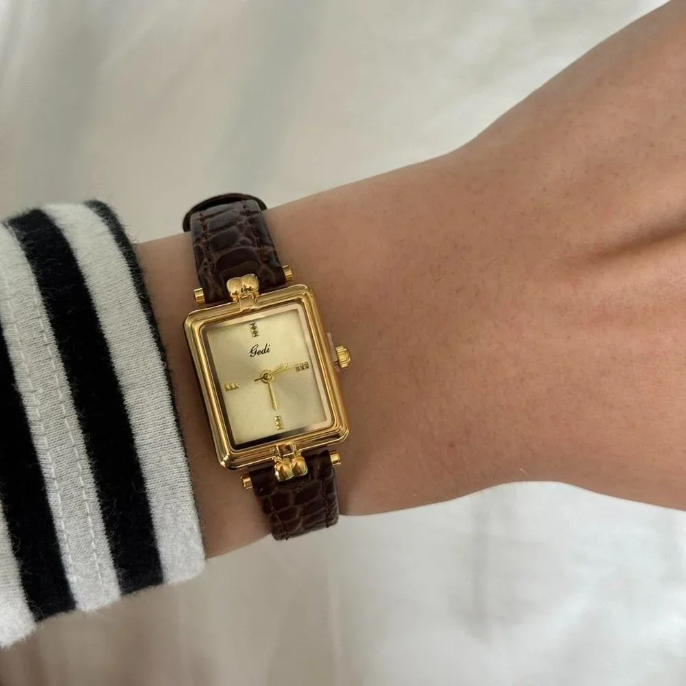 SKU:0129‎ vintage style gold mini watch brown leather strap + in a gift box