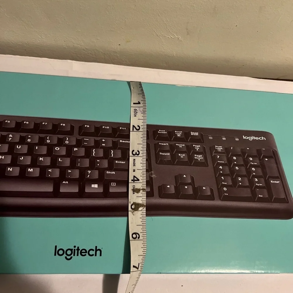 Logitech K120 Full-size USB Wired Membrane Keyboard For PC Spill-Resistant NEW