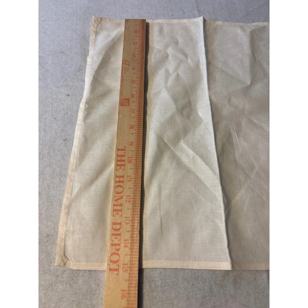 N/A vintage linen