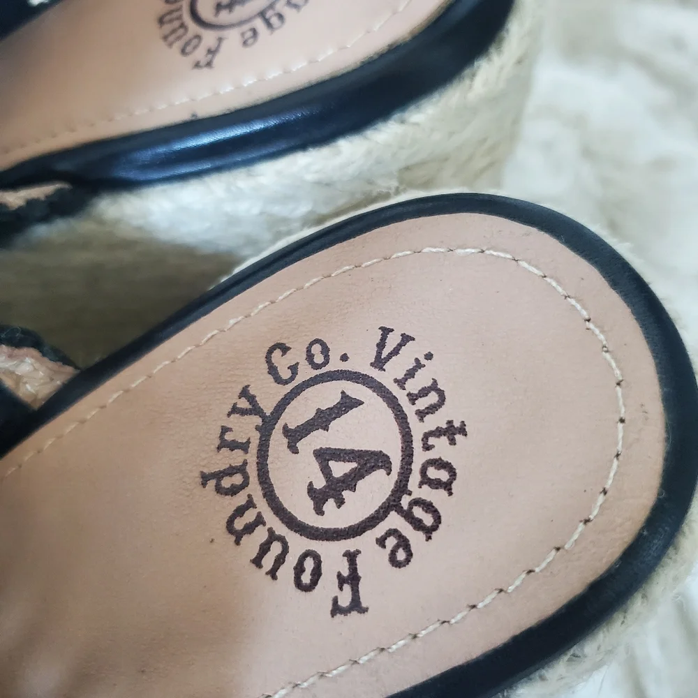 Vintage Foundry Co black leather