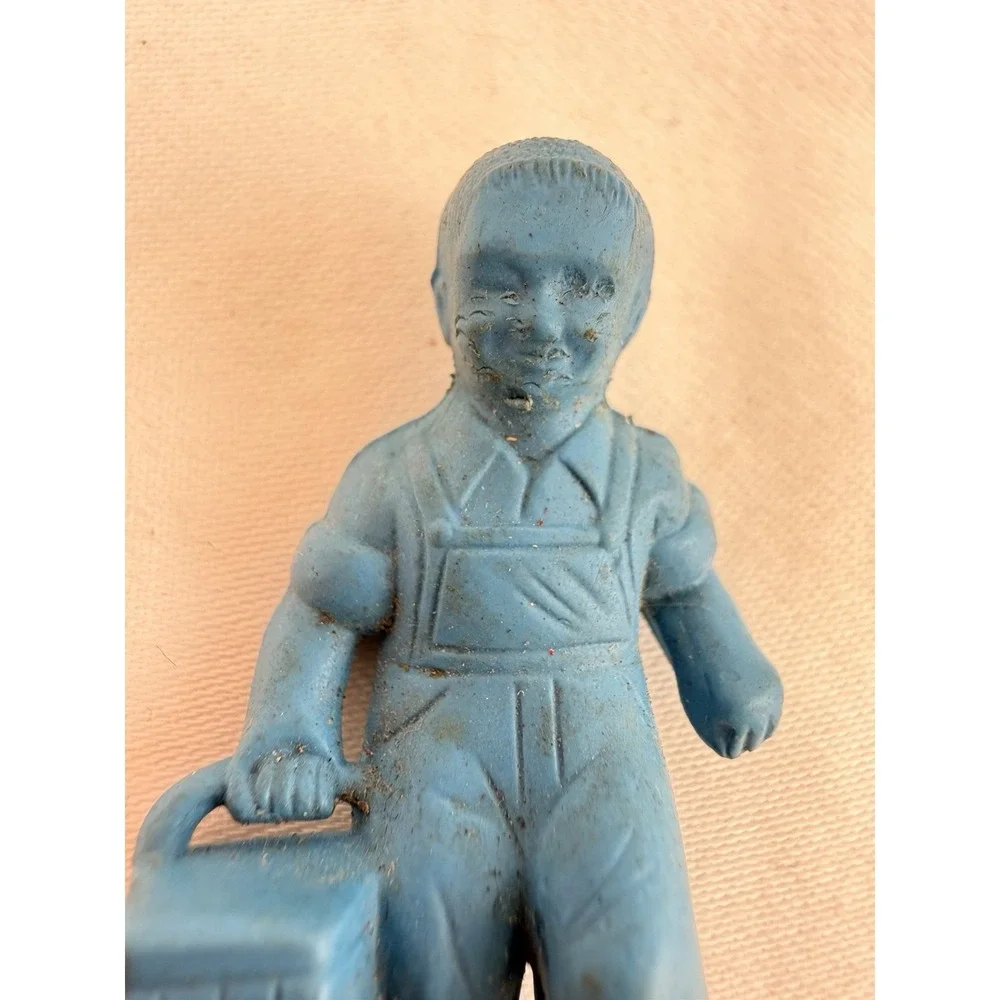 The Unbranded Brand vintage plastic