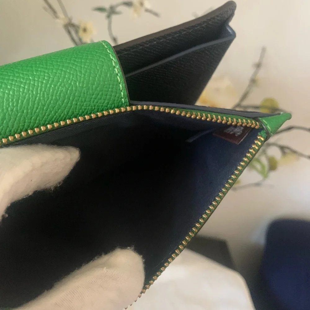 N/A stylish green