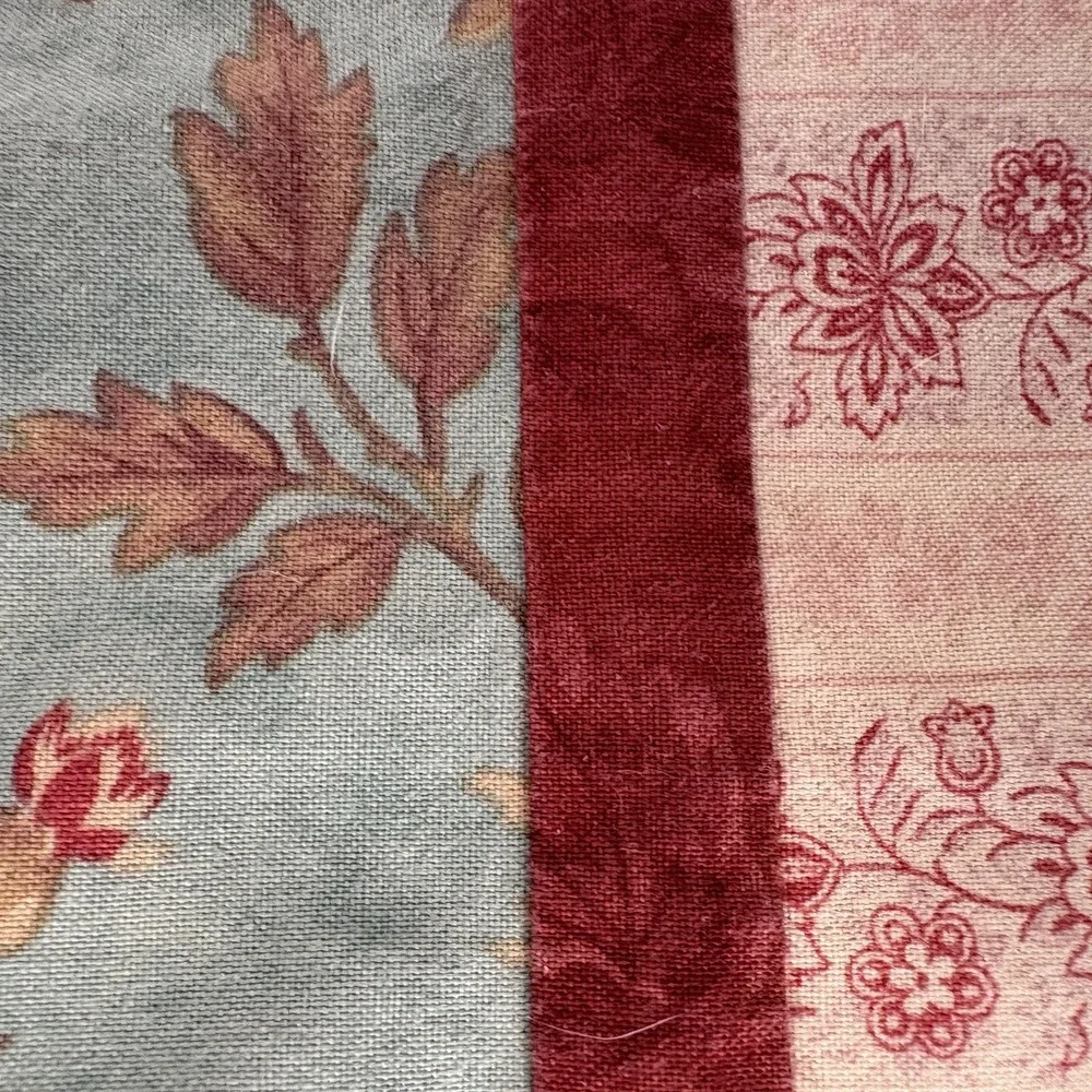 Vintage Homemade Pillowcases Cotton Floral Roses On Teal French‎ Country Cottage