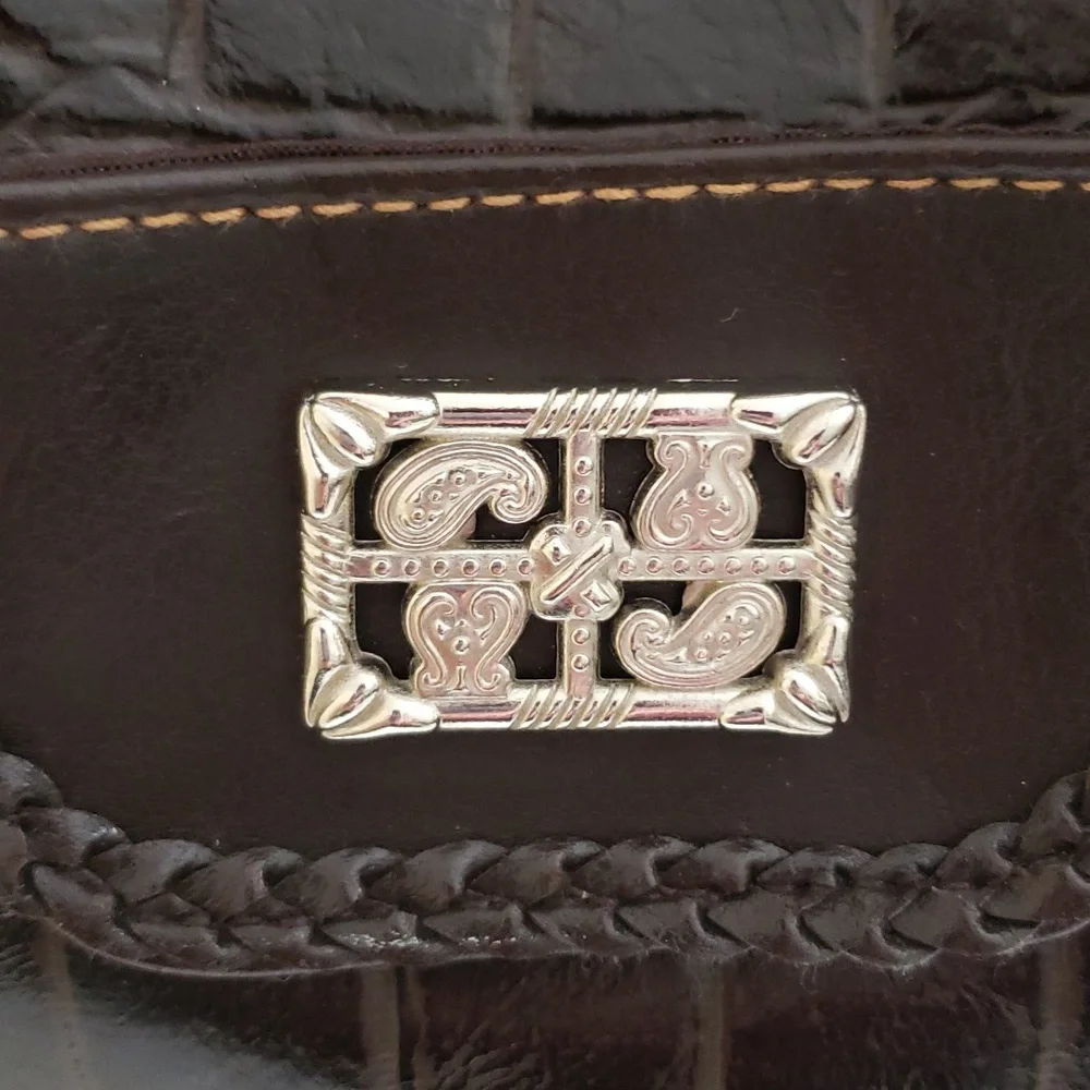 Bueno Travel Bag.