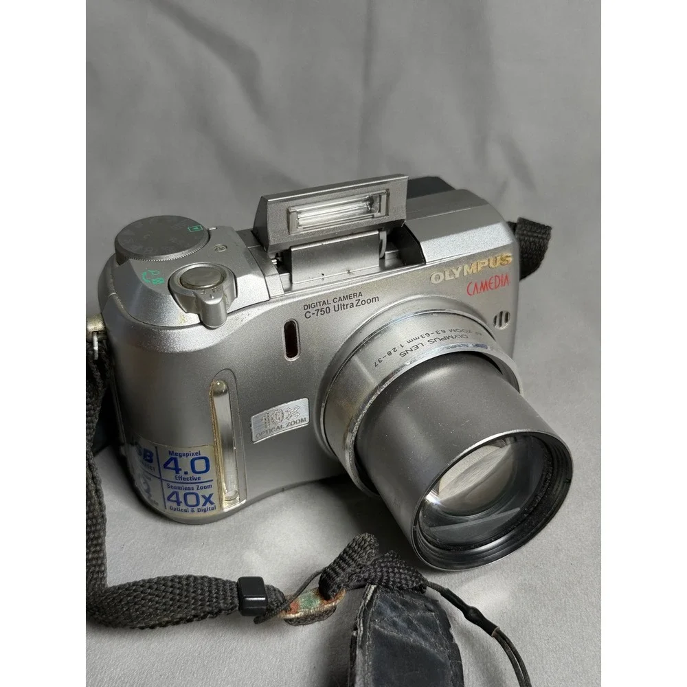 Olympus camedia 750