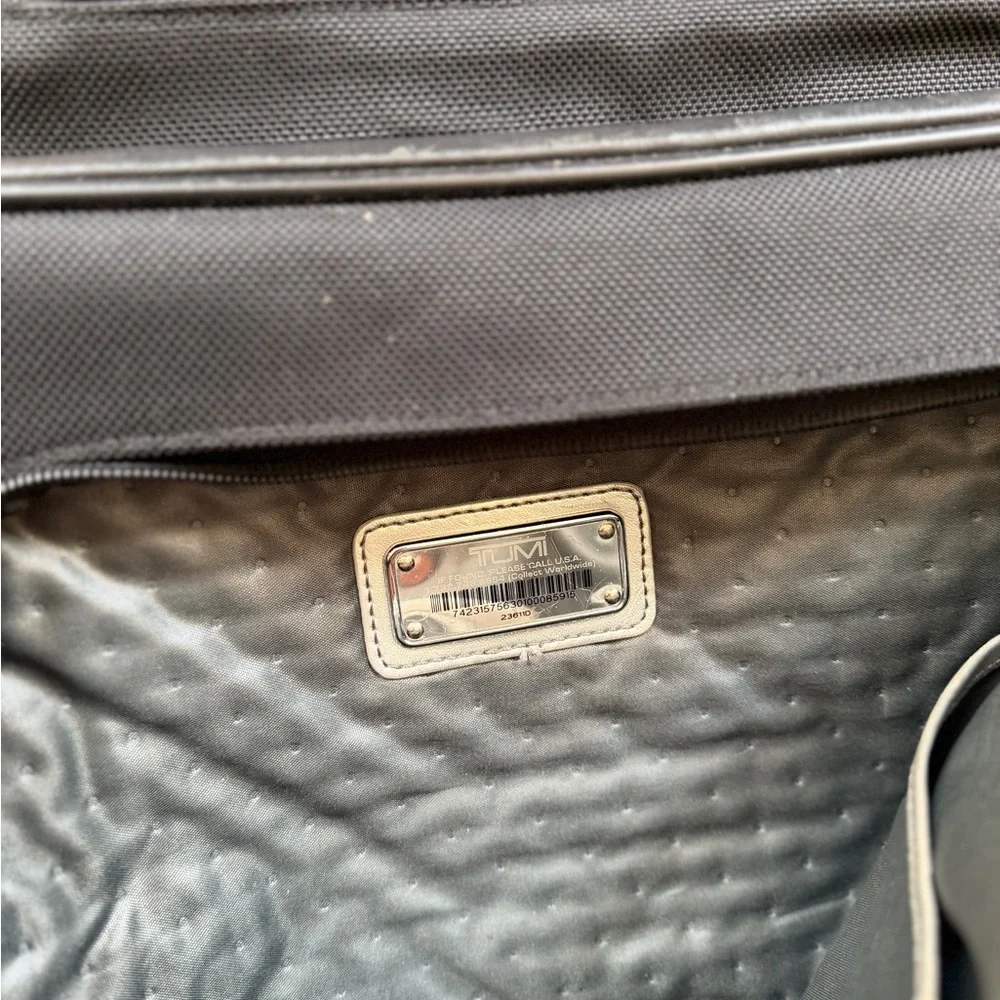 Tumi 23611d innovation