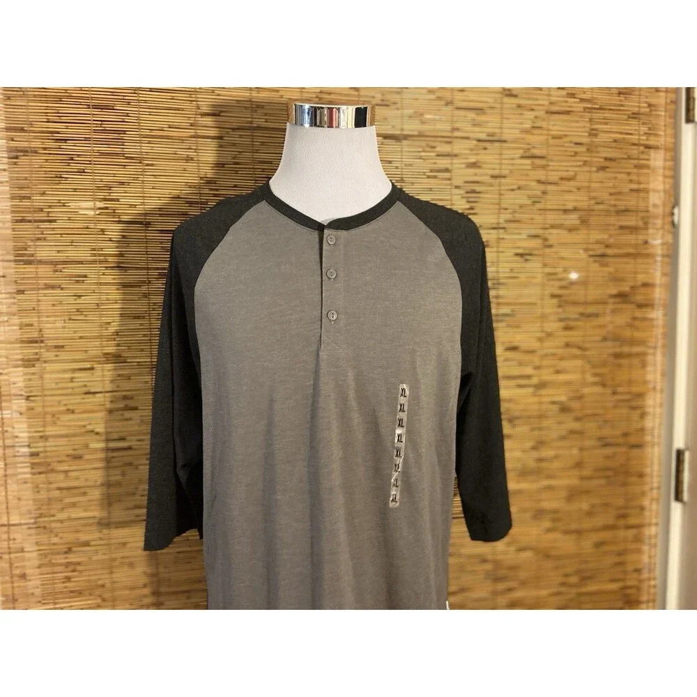 Levis levis henley