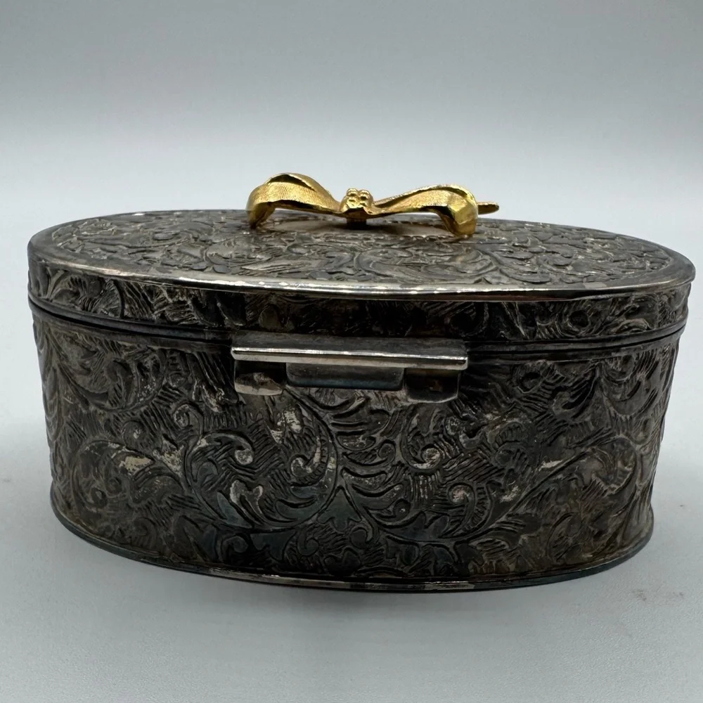 unbranded victorian style