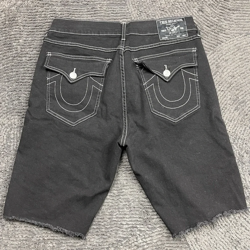 True Religion Ricky Relaxed Straight Shorts Men's 34 Black Denim Cutoff Stitch