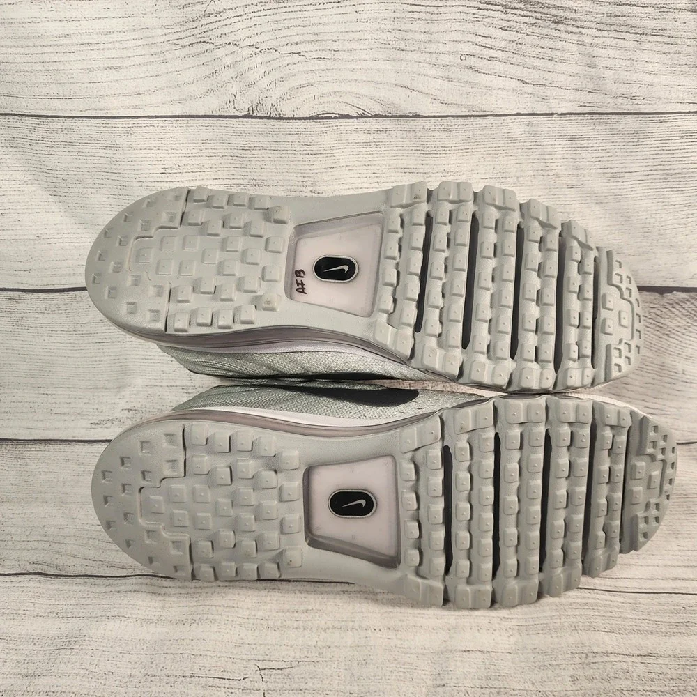 Nike good clean