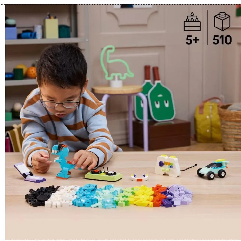 LEGO Classic Creative Set - Blue, Green, Yellow, Purple