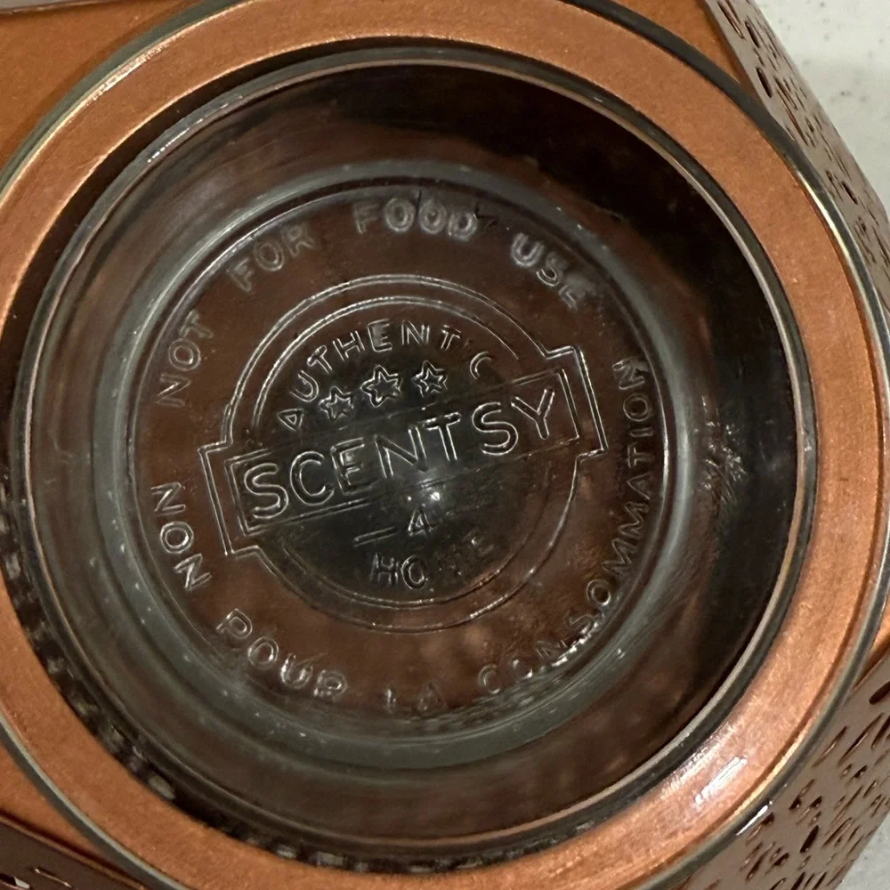 Scentsy like new