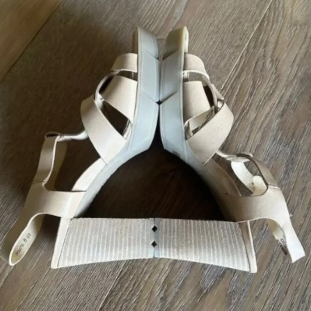 Paul Green details features