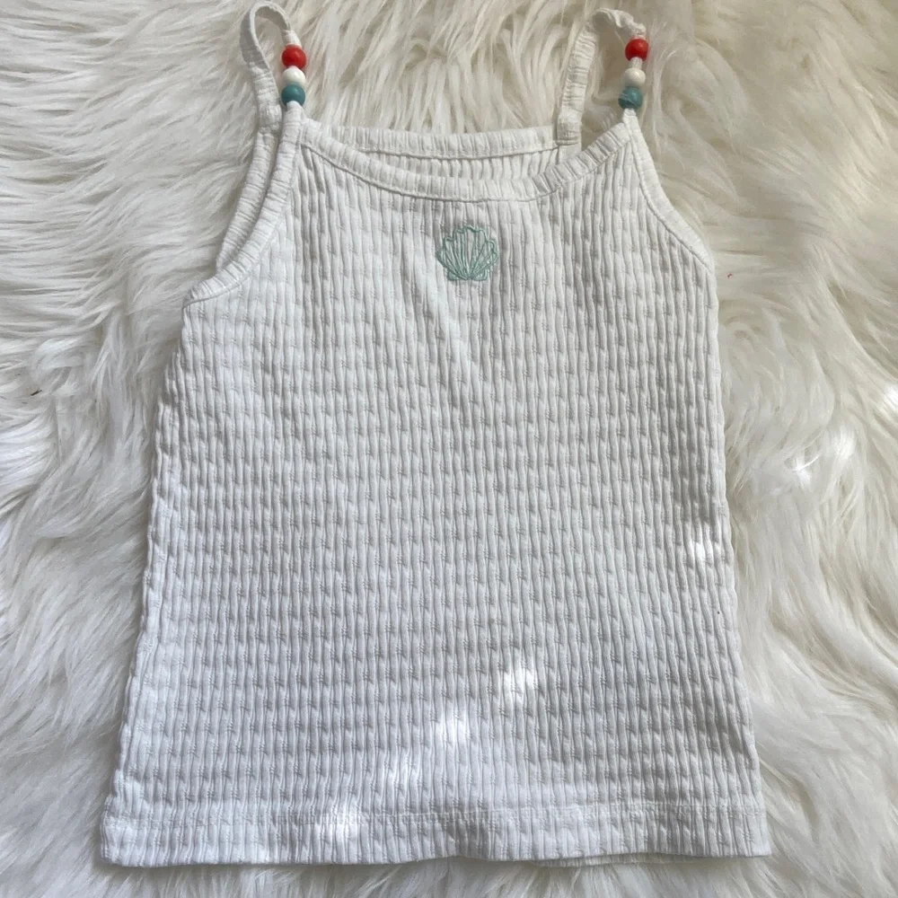 Carters charming short
