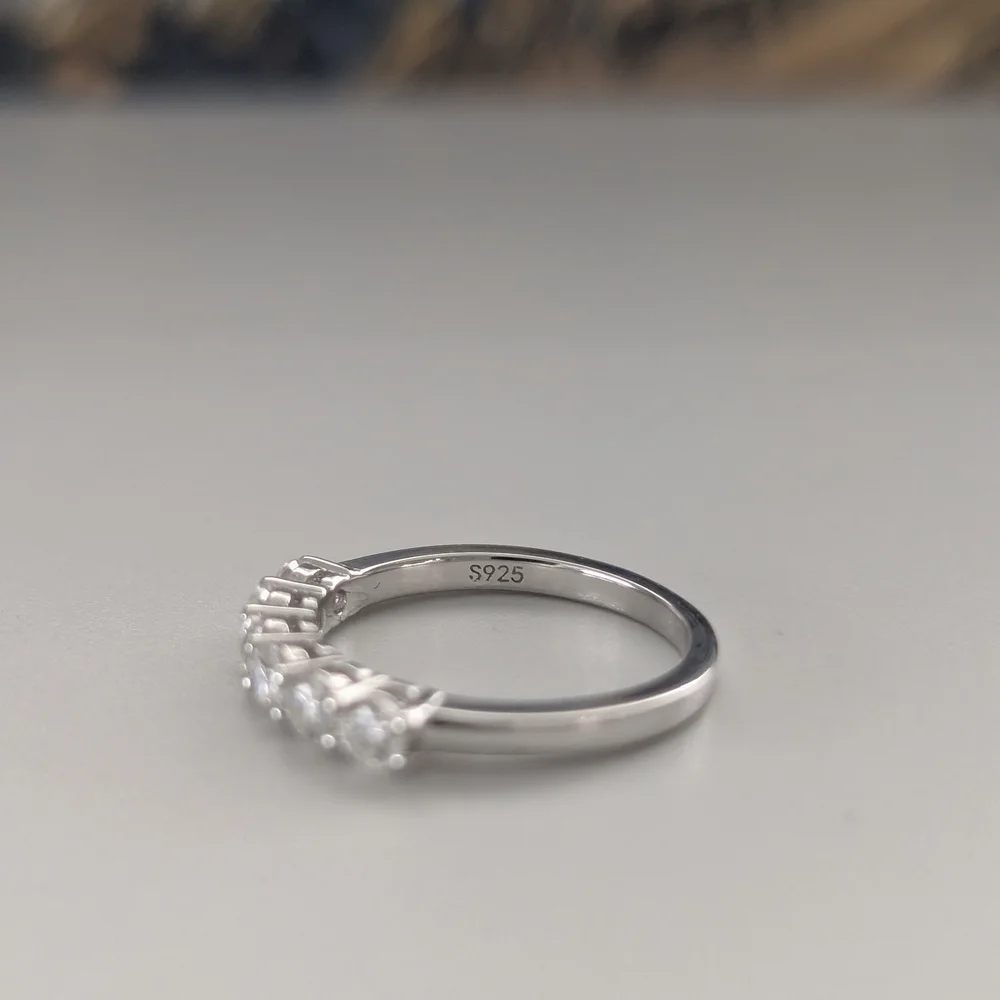 N/A elegant silver