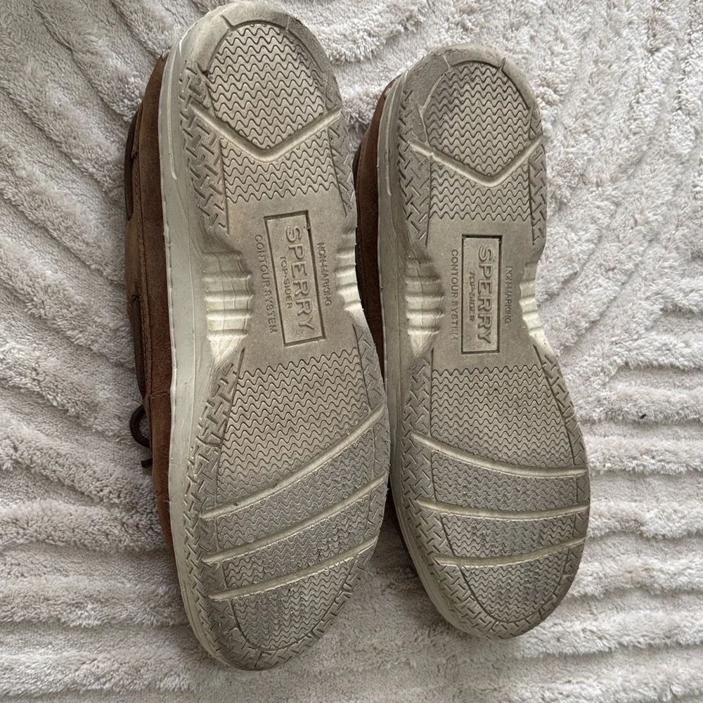 Sperry design fit leather