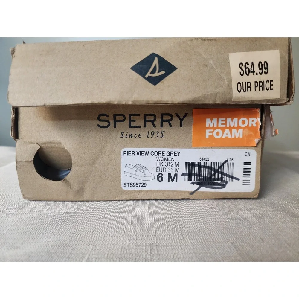 women sperry