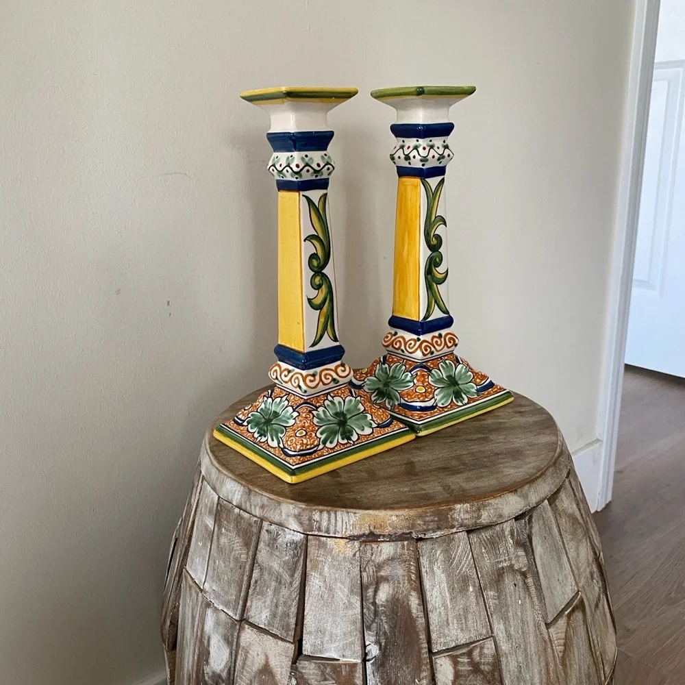 Williams Sonoma beautiful pair