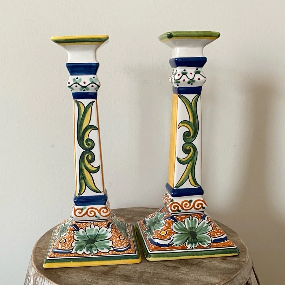 Williams Sonoma beautiful pair