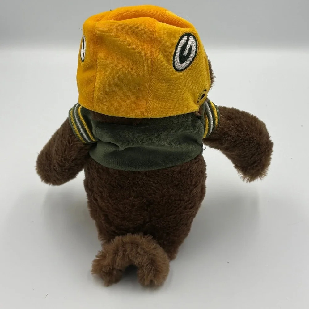 Forever Collectibles green bay