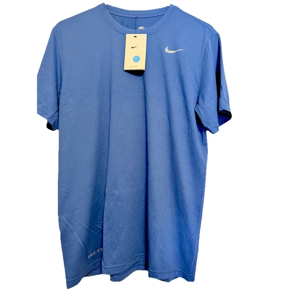 Men's NWT Nike Dri-Fit Tee‎ Size Medium